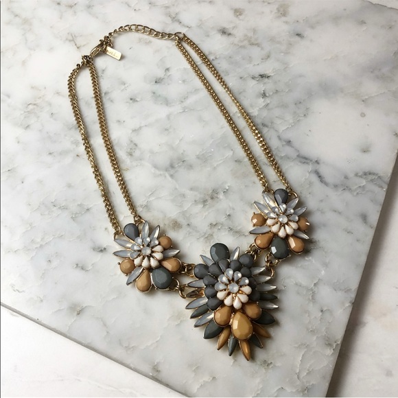 Francesca's Collections Jewelry - 3/$25 SALE Francesca’s Statement Necklace